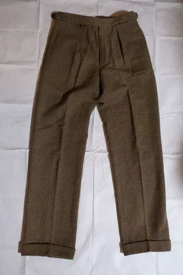 INCOTEX 체크 무늬 슬랙스 사이즈 42