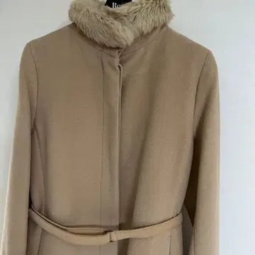 베이지 퍼 롱 코트