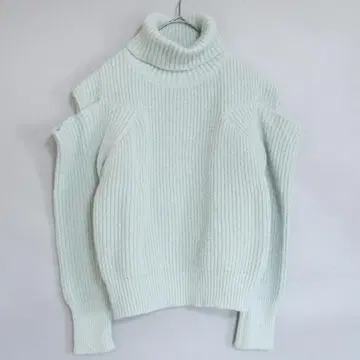 Nia  터틀넥 리브 니트