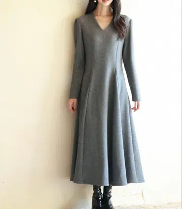 SAISON DE PAPILLON 원피스 차콜