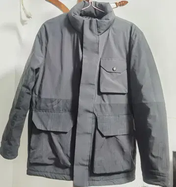 그레이 다운 자켓 프론트 포켓 부착 M