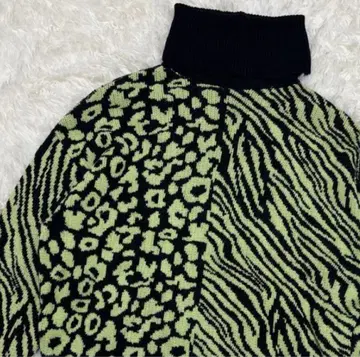 ZARA 완판템 애니멀 무늬 니트 터틀넥 형광 레오파드 제브라 S
