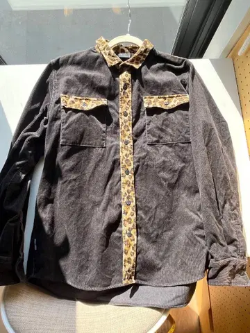 BOUNTY HUNTER 코듀로이 셔츠 레오파드 무늬 옷깃