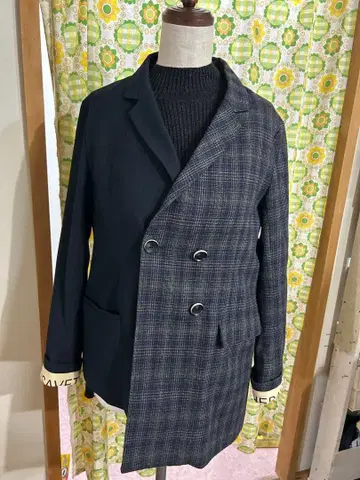 에이미 로우 비대칭 자켓