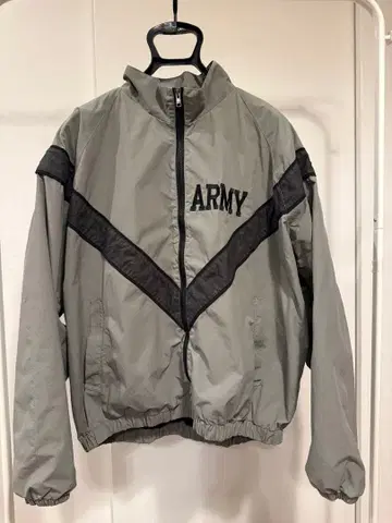 미군 U.S.ARMY IPFU 피트니스 자켓 M-R