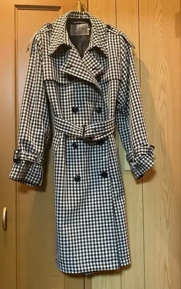 깅엄 체크 트렌치코트