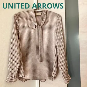 UNITED ARROWS 유나이티드 애로우즈 보타이 포함 긴팔 블라우스