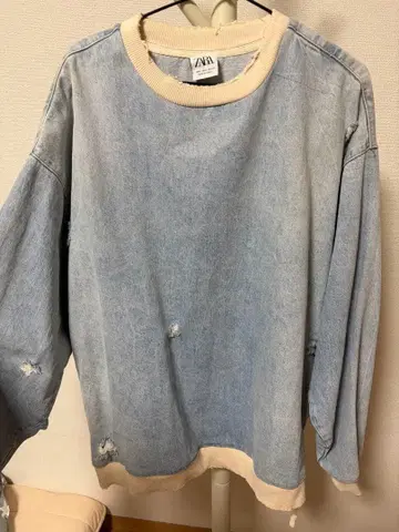 ZARA 라이트 블루 데미지 트레이닝복