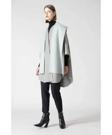 ADORE (어도어) 투톤 리버 푸드코트/판초 코트