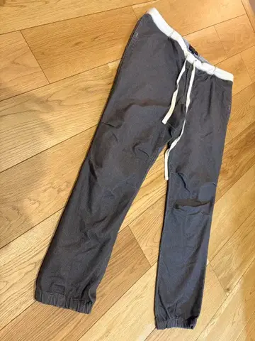 빔즈 팬츠 그레이