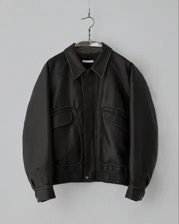 [ WYM ] ARTIFICIAL GRAIN FLIGHT BLOUSON