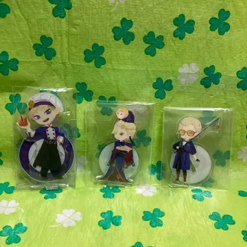 트위스테 빌 아크릴 스탠드