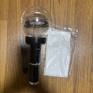 INI OFFICIAL LIGHT STICK Ver.2 응원봉