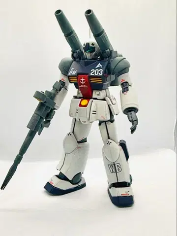 도색 완료 완성품 HGUC 건캐논 아무로기