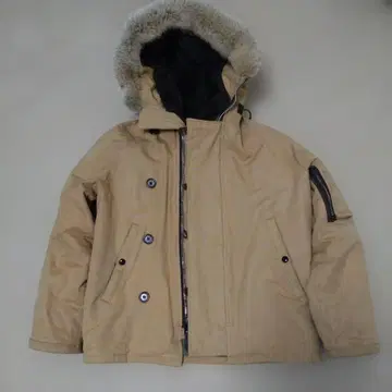 베이지 밀리터리 자켓 퍼 포함