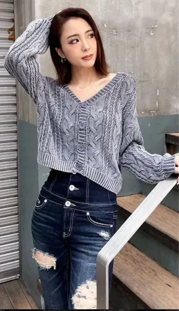 GYDA 2WAY 메쉬 블리치 니트탑 차콜 그레이