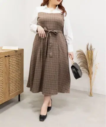 쿠레트 미사용 택 포함 도킹 베이지 계열 체크 롱 원피스 4L