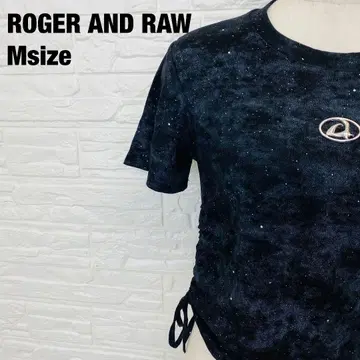 ROGER AND RAW 플레이트 부착 숏 기장 라메 개더 T셔츠 188