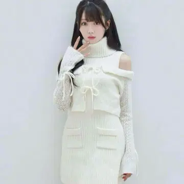 로제 뮤즈 Frill cardigan set mini knit OP