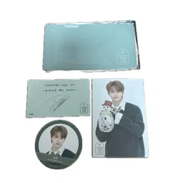 SEVENTEEN JUN 세부치 카페