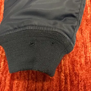 네이비 다운 자켓 소매 리브