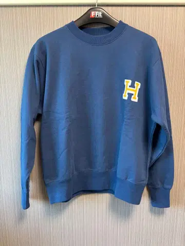 TOMORROWLAND 투모로우랜드 v:room 별주 트레이너 새상품