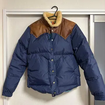 록키마운틴 빔즈 가죽 요크 다운 자켓