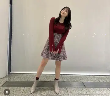 모리 카스미 착용 체크 스커트