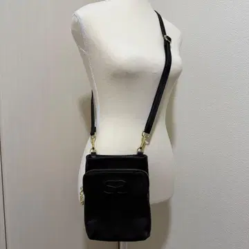 컨디션 최상 SAVOY 사보이 가죽 블랙 숄더백