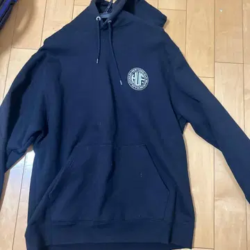 HUF 서클 로고 후드티