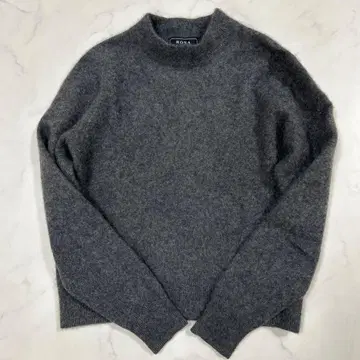 [ 새상품급 ] ROSA 100% 캐시미어 cashmere 스웨터