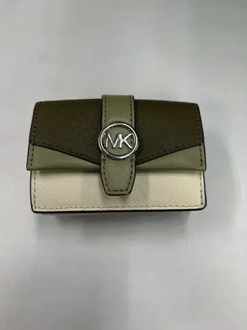 마이클코어스 삼단 접이식 지갑