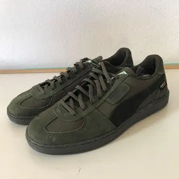 새상품 택 포함 푸마 남성용 스니커즈