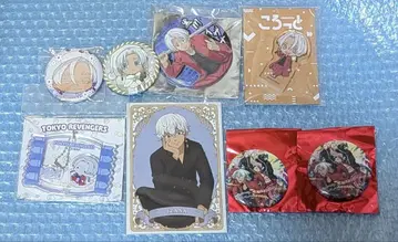 도쿄 리벤저스 쿠로카와 이자나 아크릴 스탠드 아크릴 클립 캔뱃지