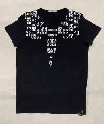 USUALS 블랙 T셔츠