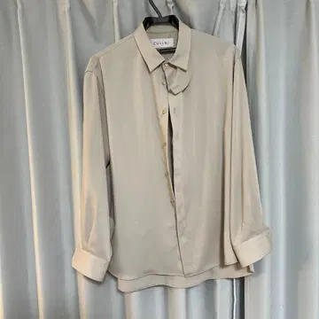 쿠르니 베이지 긴팔 셔츠 사이즈 1