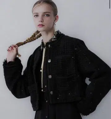 HARE 모듬 라메 트위드 자켓 시착만 한 새상품입니다