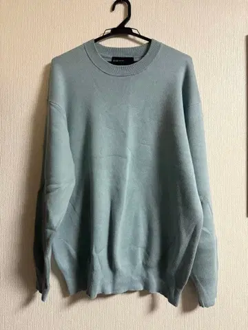 green label relaxing 맨투맨 라이크 크루넥 니트