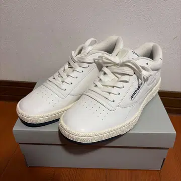 Reebok JIMIWAG 콜라보 스니커즈 화이트 25cm