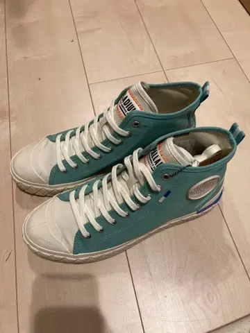 PALLADIUM 씨그린 하이컷 스니커즈