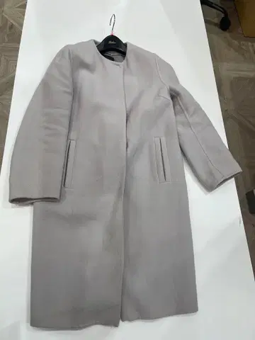 라이트 그레이 노카라 코트 울 혼방 소재 토모로랜드