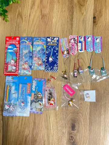 지역 한정 키티 족쇄 스트랩 묶음 판매 14개 + 덤