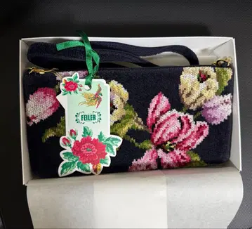 FEILER 플라워 자수 파우치 네이비