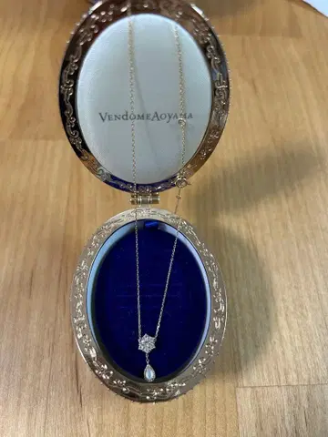Vendome Aoyama 목걸이 (시간 한정 가격 인하 중!)