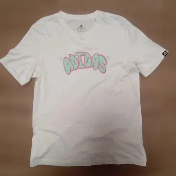 adidas 그래픽 T셔츠 M 사이즈 화이트