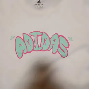[ adidas ] 그래픽 T셔츠 M 사이즈 화이트