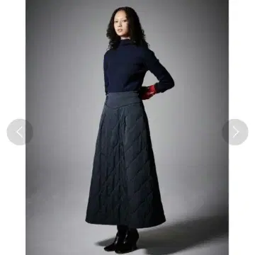 PLUS QUILTING FLARE SKIRT/퀼팅 플레어 스커트