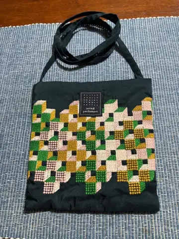 미나 페르호넨 pocket bag
