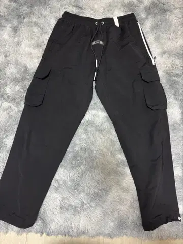 PVOT 나일론 카고 팬츠 M 블랙