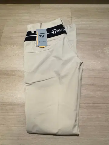 [ 미사용 새상품 ] TaylorMade 슬림 테이퍼트 팬츠 73